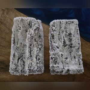 Pandemonium NWOT Finger-less Gloves